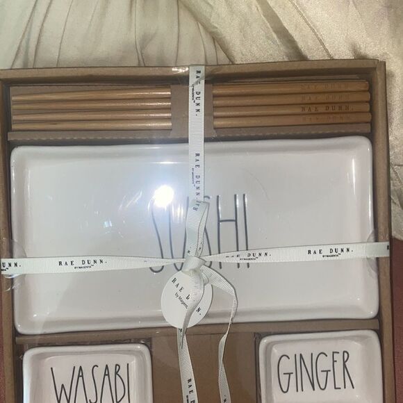 NWT! “Sushi 🍱 Dishes Set” by Rae Dunn - Picture 7 of 8